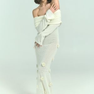 Kiki Off Shoulder Knit Rose Maxi Dress - Ivory