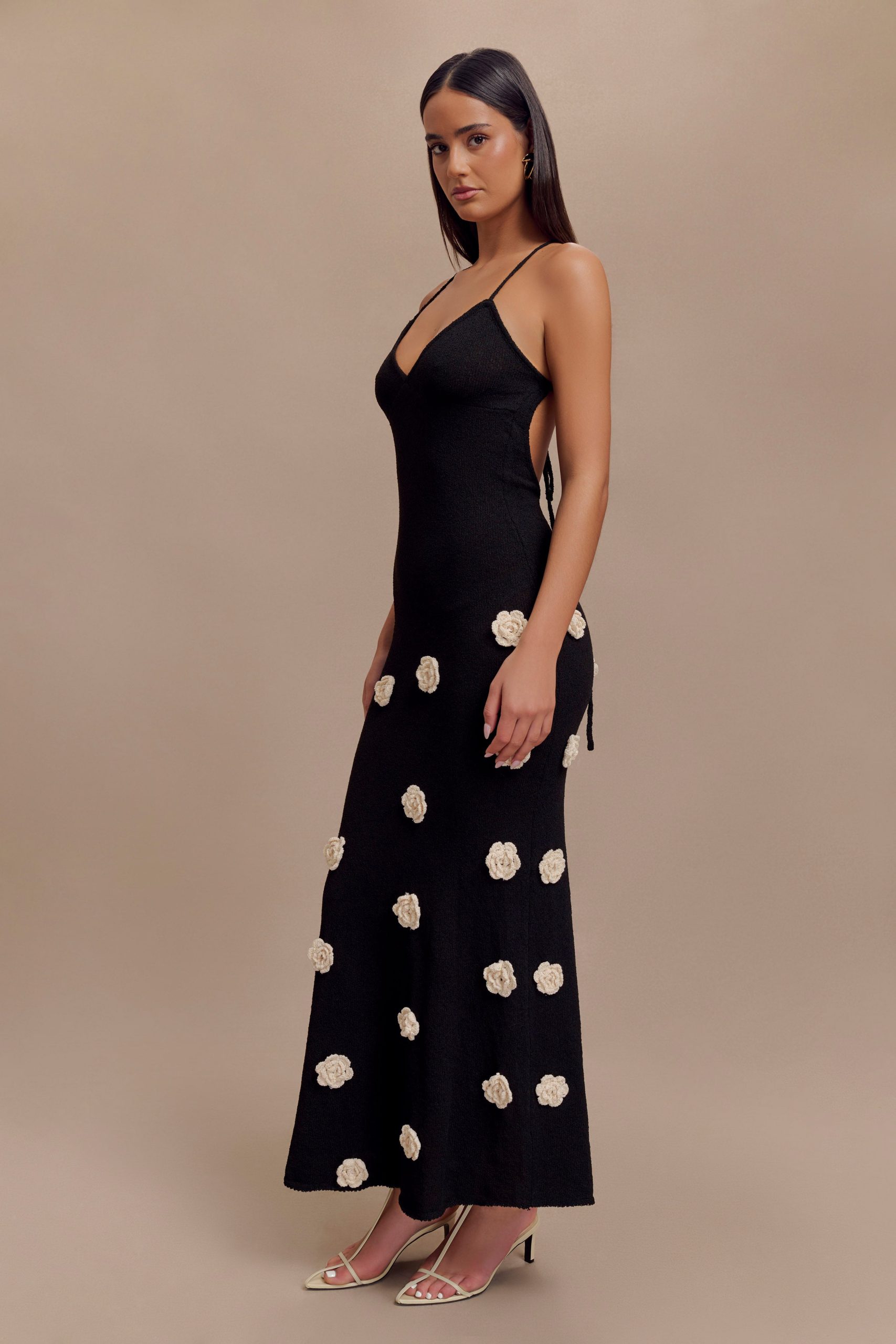 Suki Knit Maxi Dress With Flowers - Black/White - Image 3