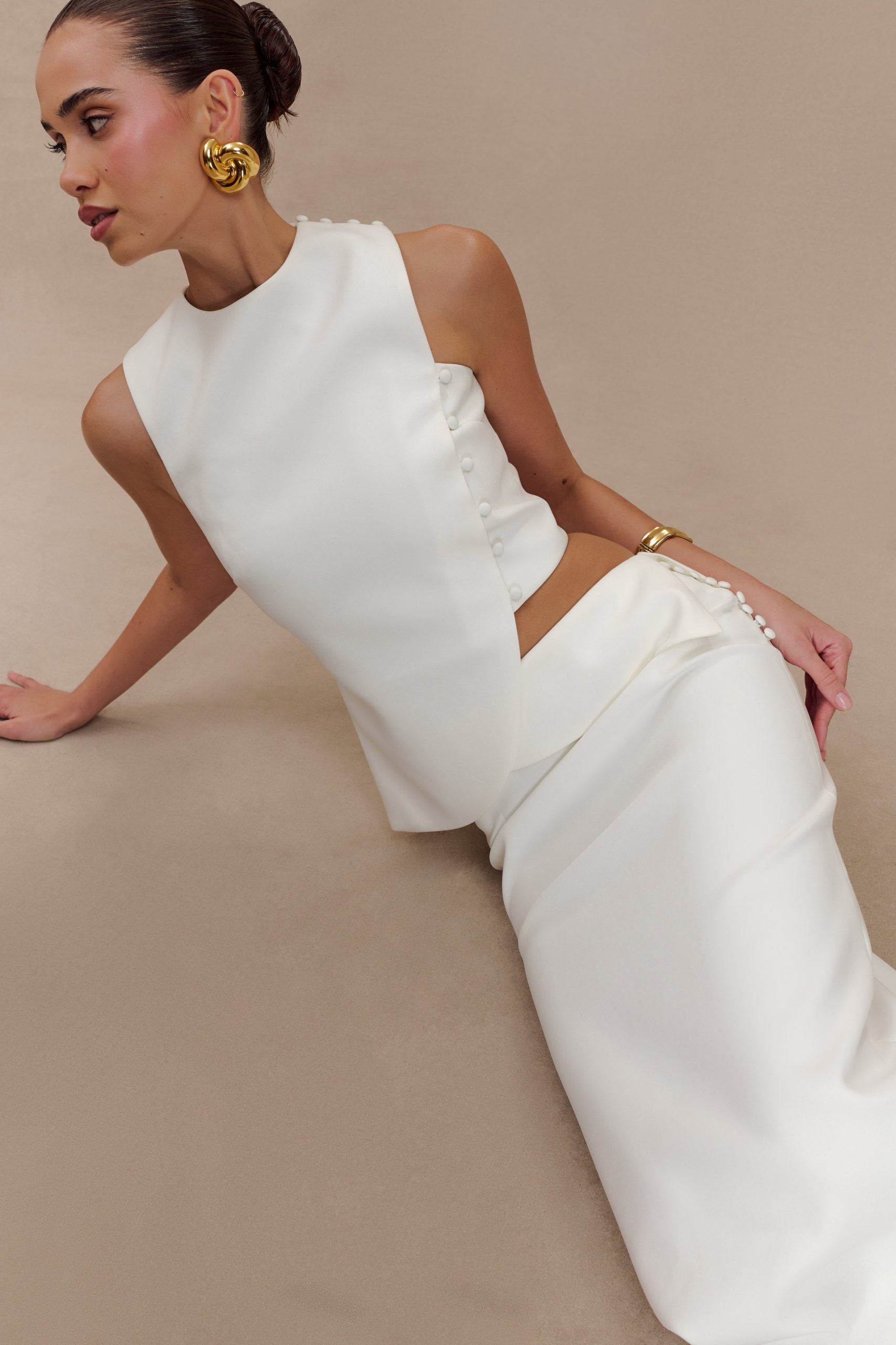 Astrid Asymmetric Sleeveless Suiting Top - White - Image 3