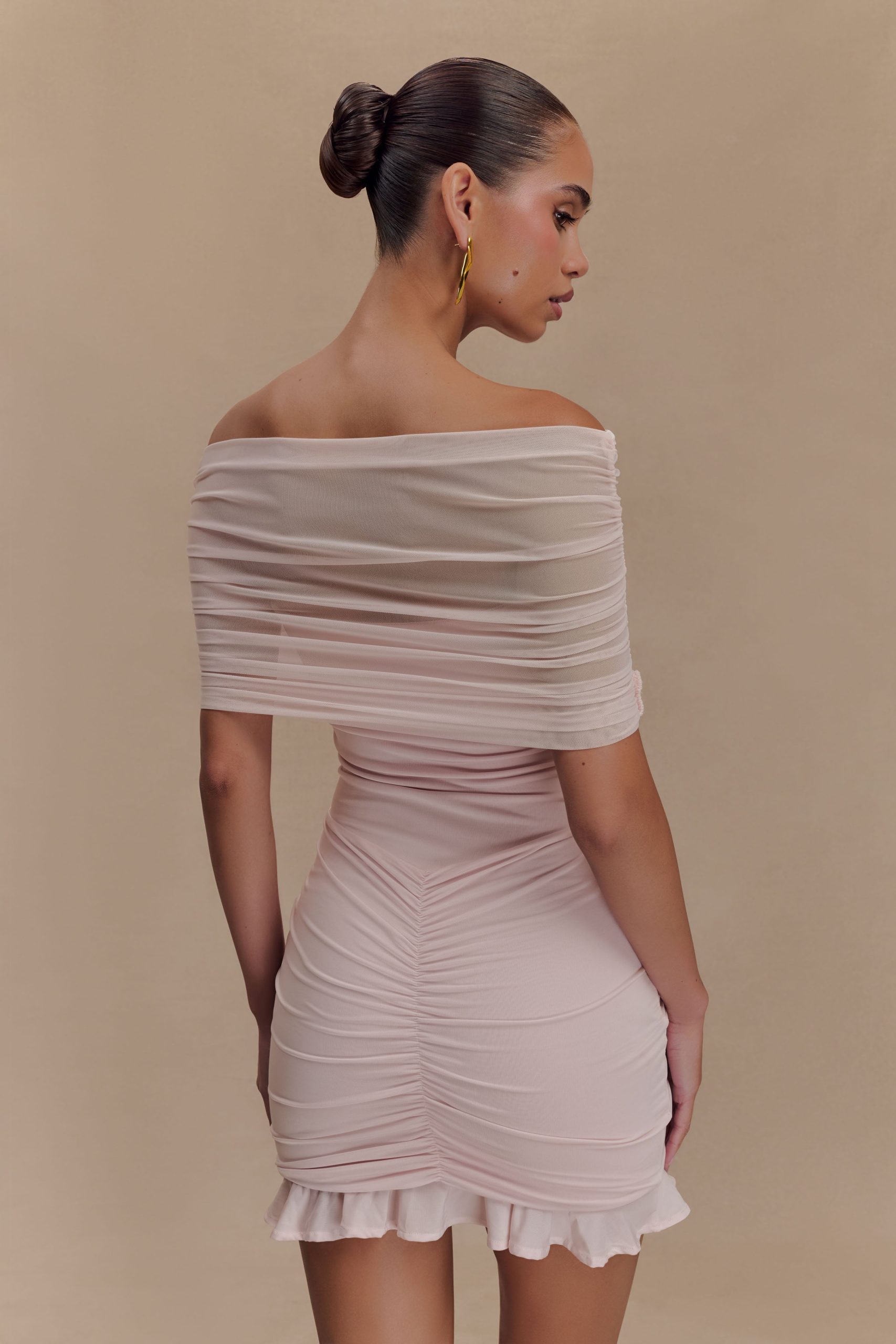 Caspian Slinky And Mesh Off Shoulder Mini Dress - Pale Pink - Image 5