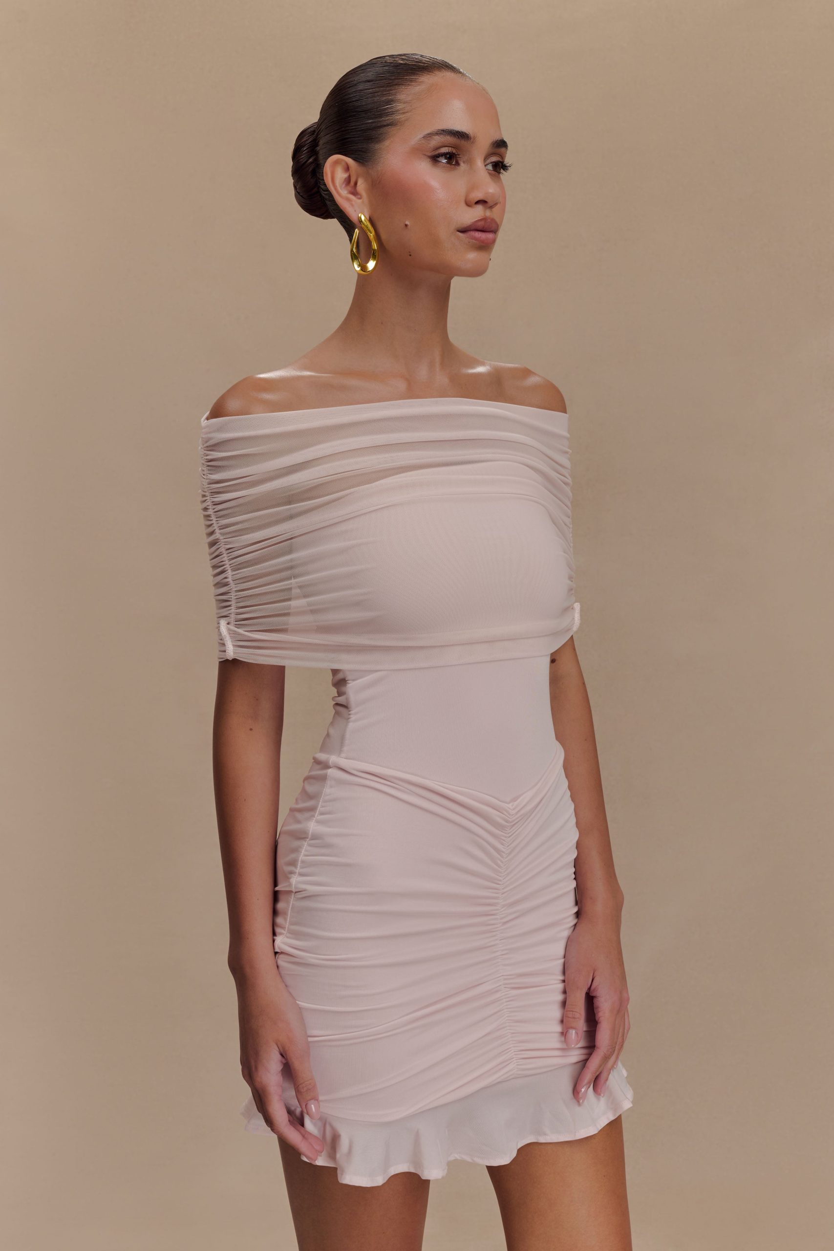Caspian Slinky And Mesh Off Shoulder Mini Dress - Pale Pink - Image 4