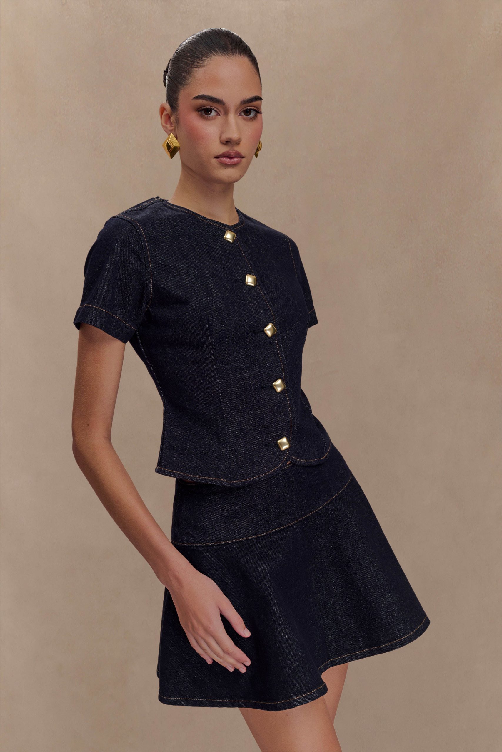 Bethany Short Sleeve Buttoned Denim Top - Washed Indigo Blue - Image 4