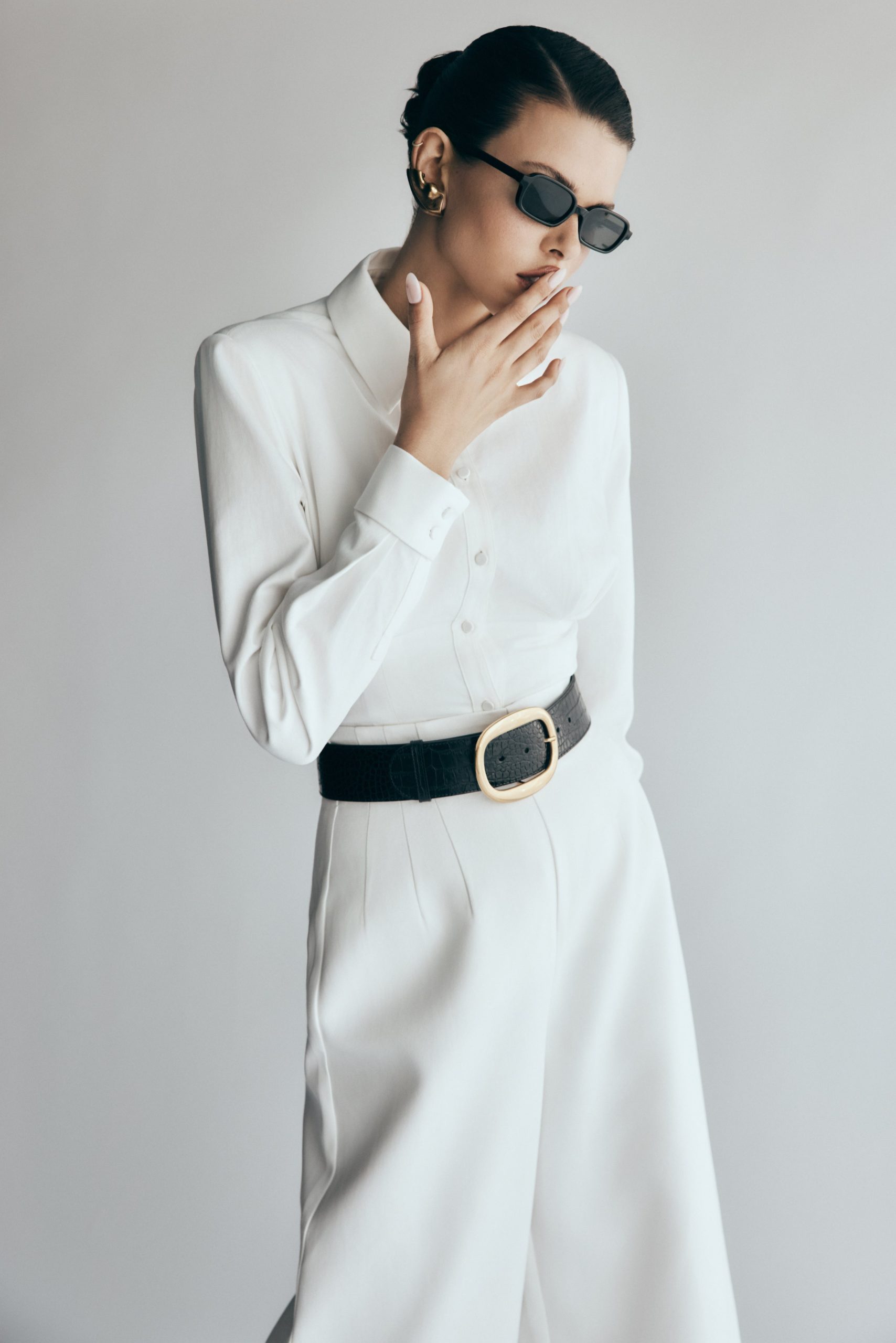 Rhia Oversized Shirt - White - Image 2