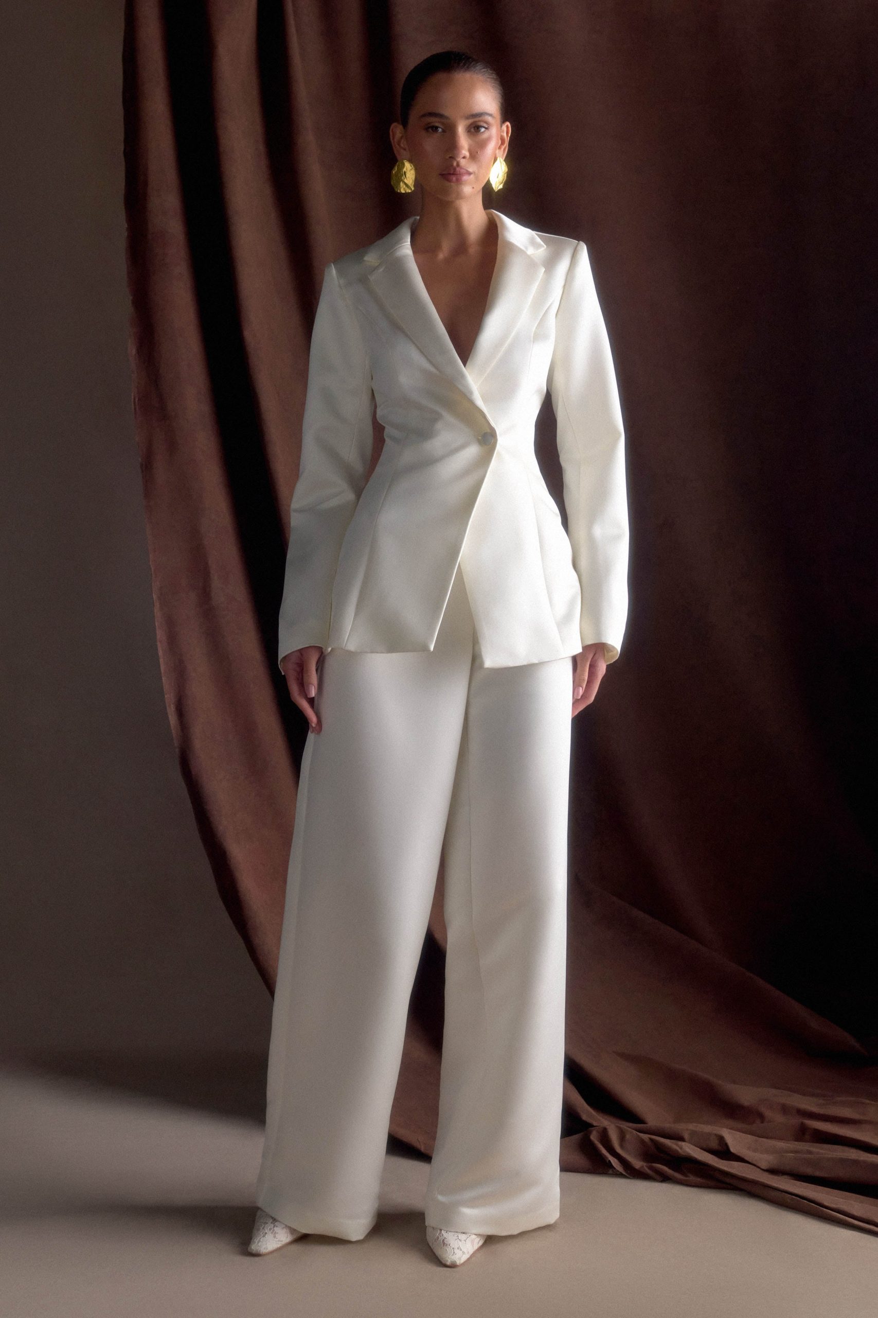 Ada Tailored Satin Blazer - Ivory - Image 7