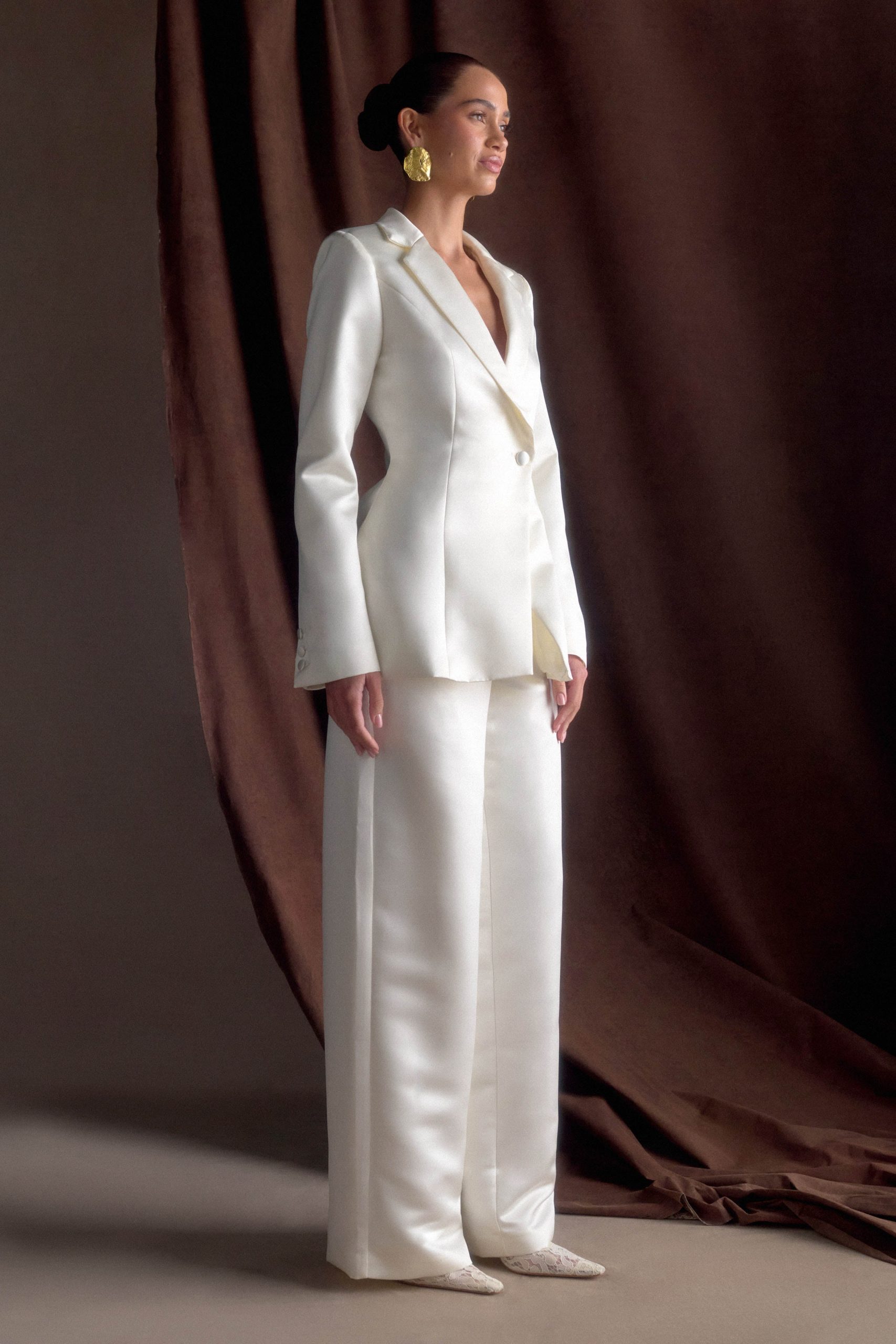 Ada Tailored Satin Blazer - Ivory - Image 4
