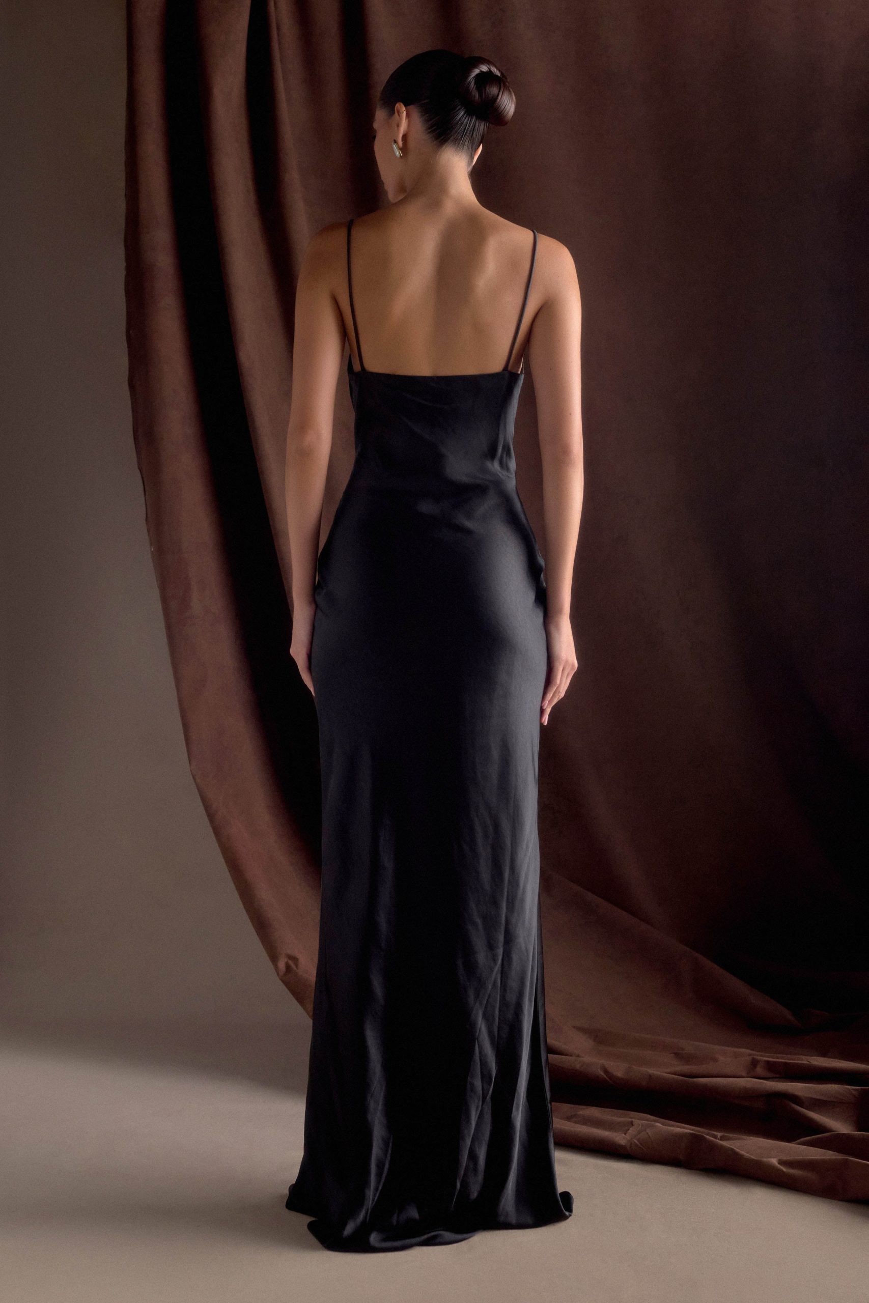 Lilly Sweetheart Satin Maxi Dress - Black - Image 2