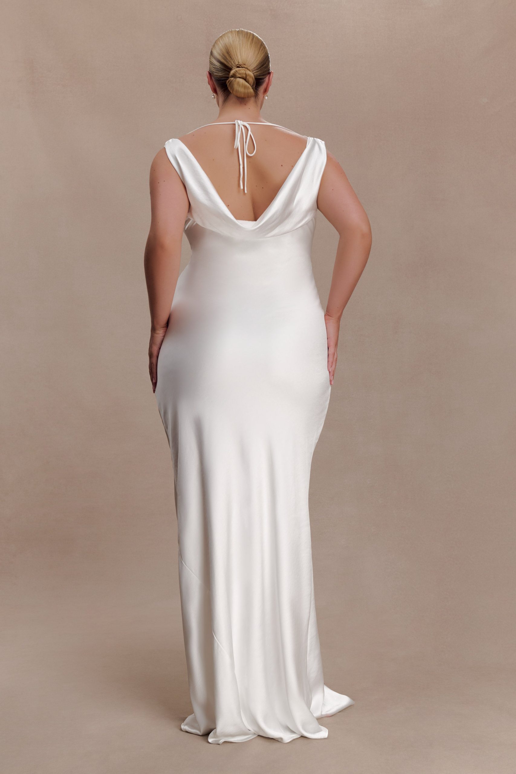 Ashley Cowl Neck Lace And Satin Maxi Dress - Ivory - Image 7