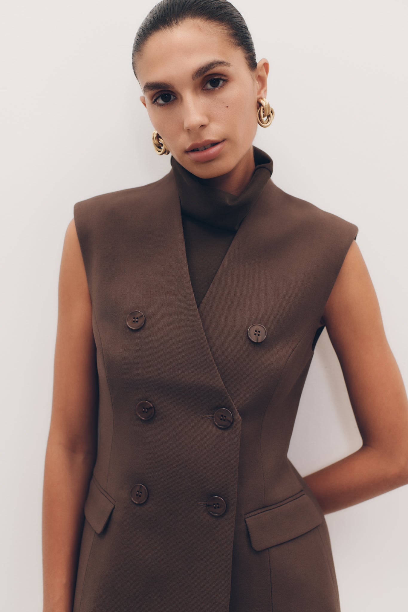 Penelope Suiting Sleeveless Blazer - Chocolate - Image 2