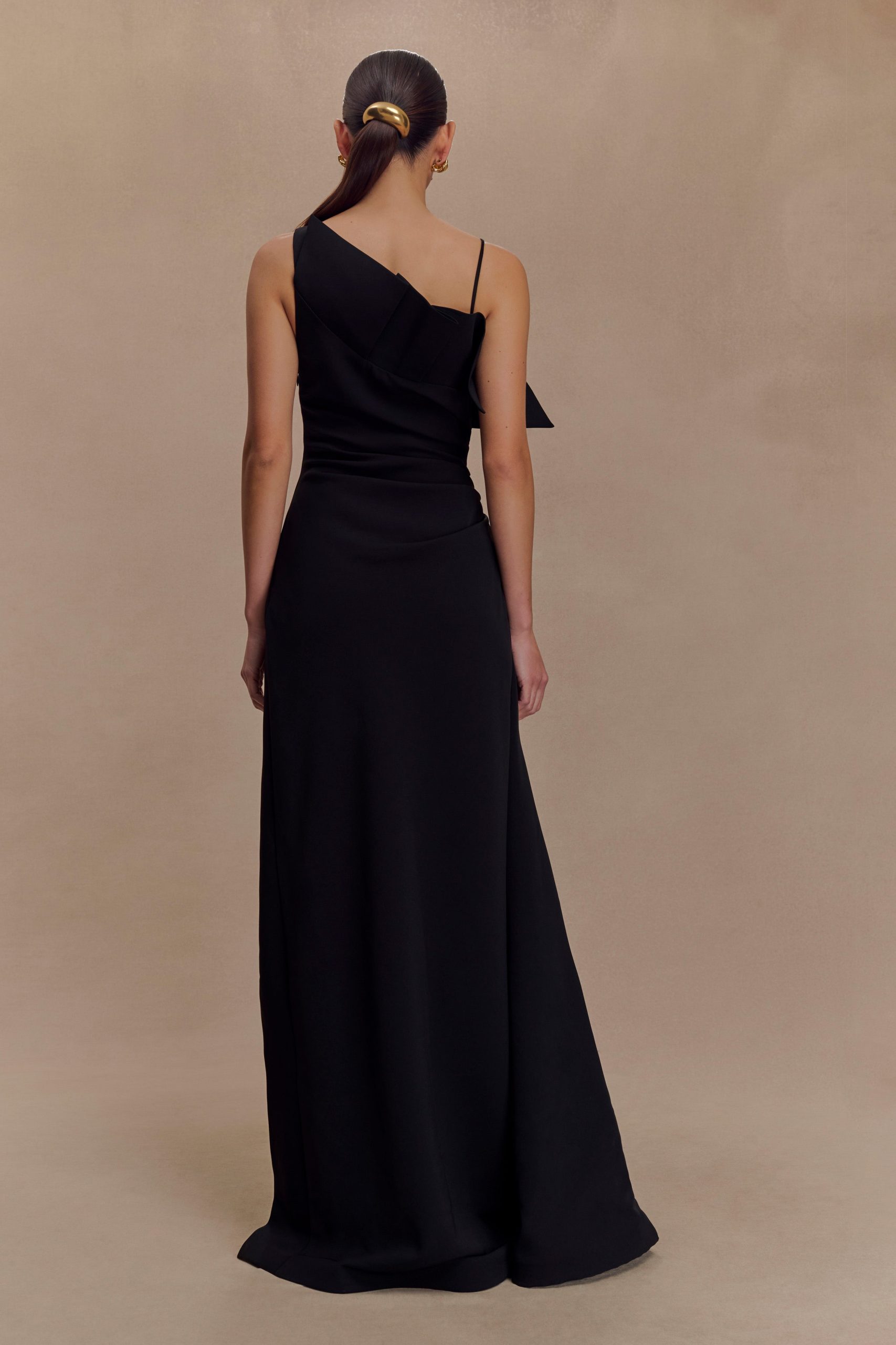 Adalyn One Shoulder Crepe Maxi Dress - Black - Image 2