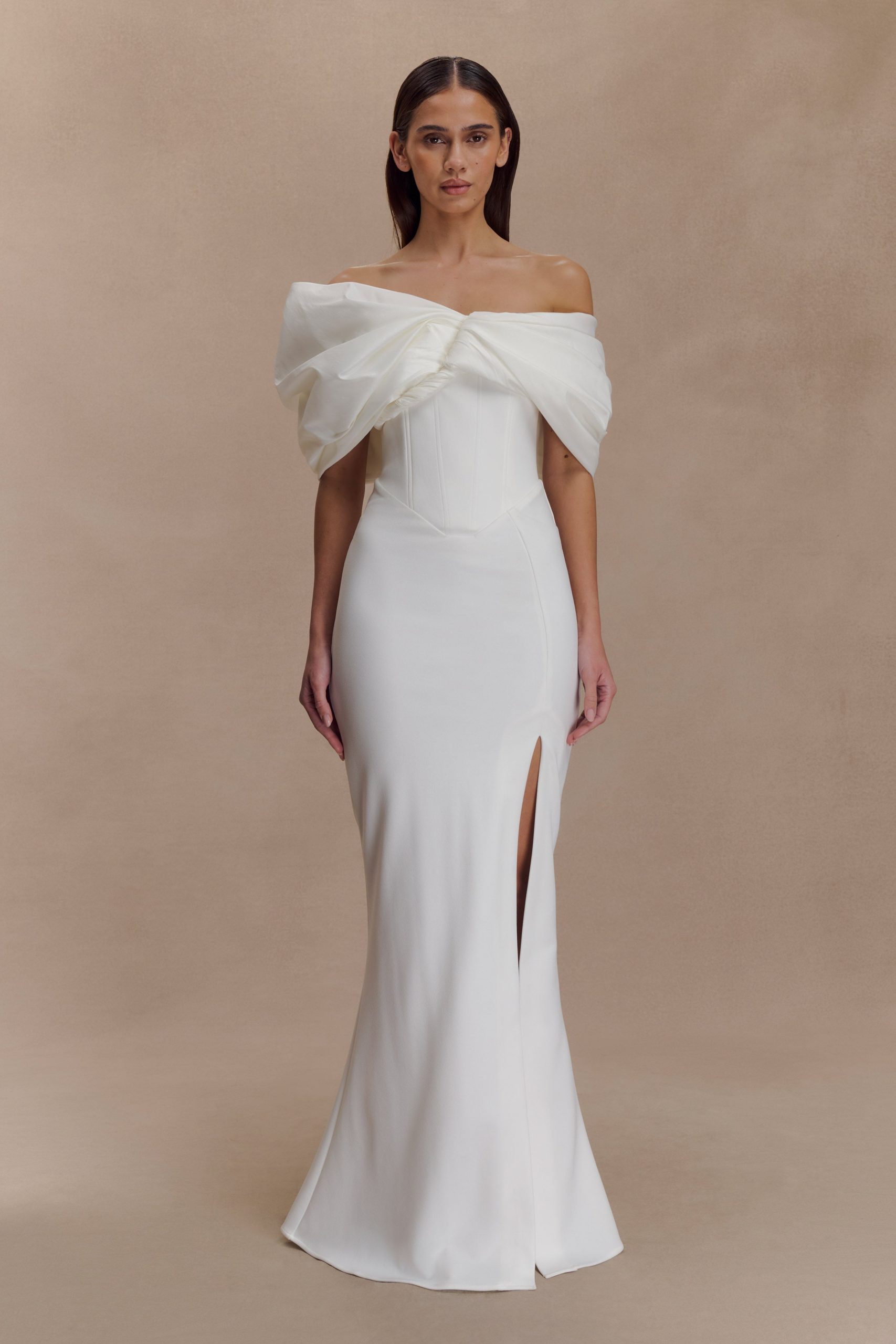 Aphrodite Off Shoulder Crepe Gown - Ivory - Image 3