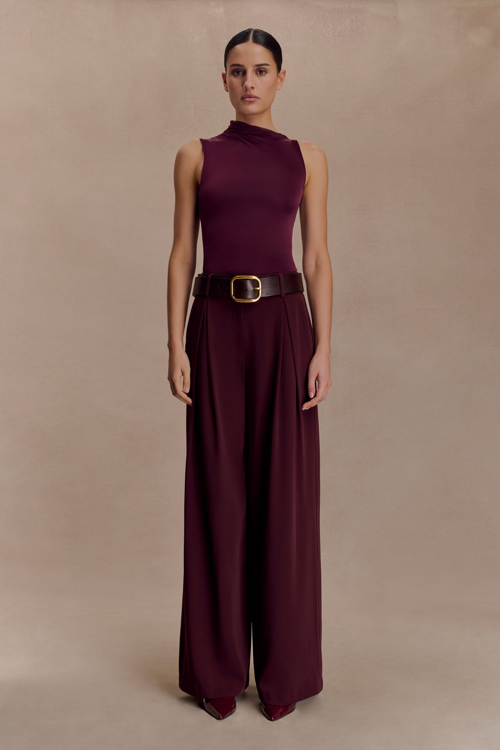 Hadleigh Sleeveless Slinky Top - Burgundy - Image 5