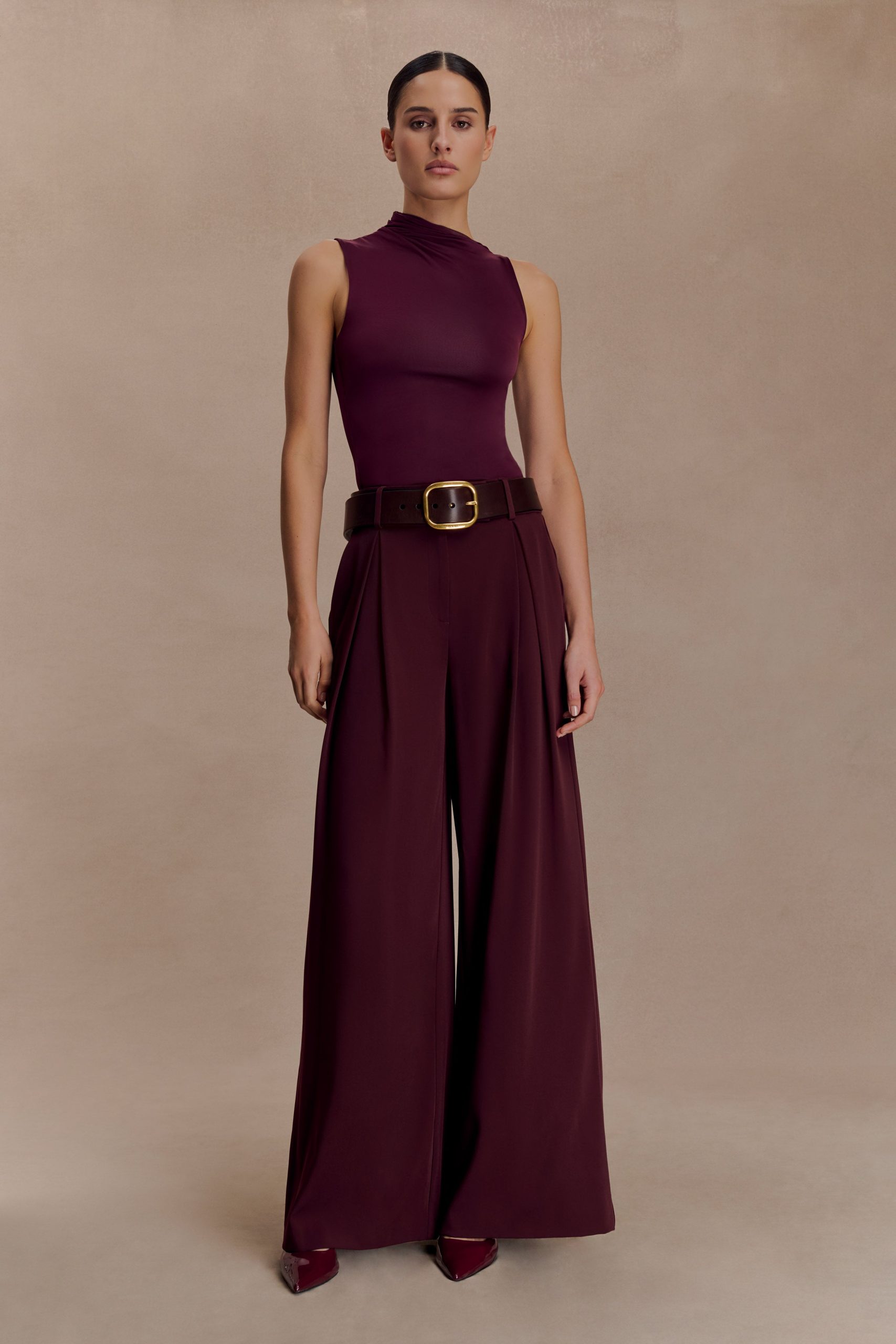 Hadleigh Sleeveless Slinky Top - Burgundy