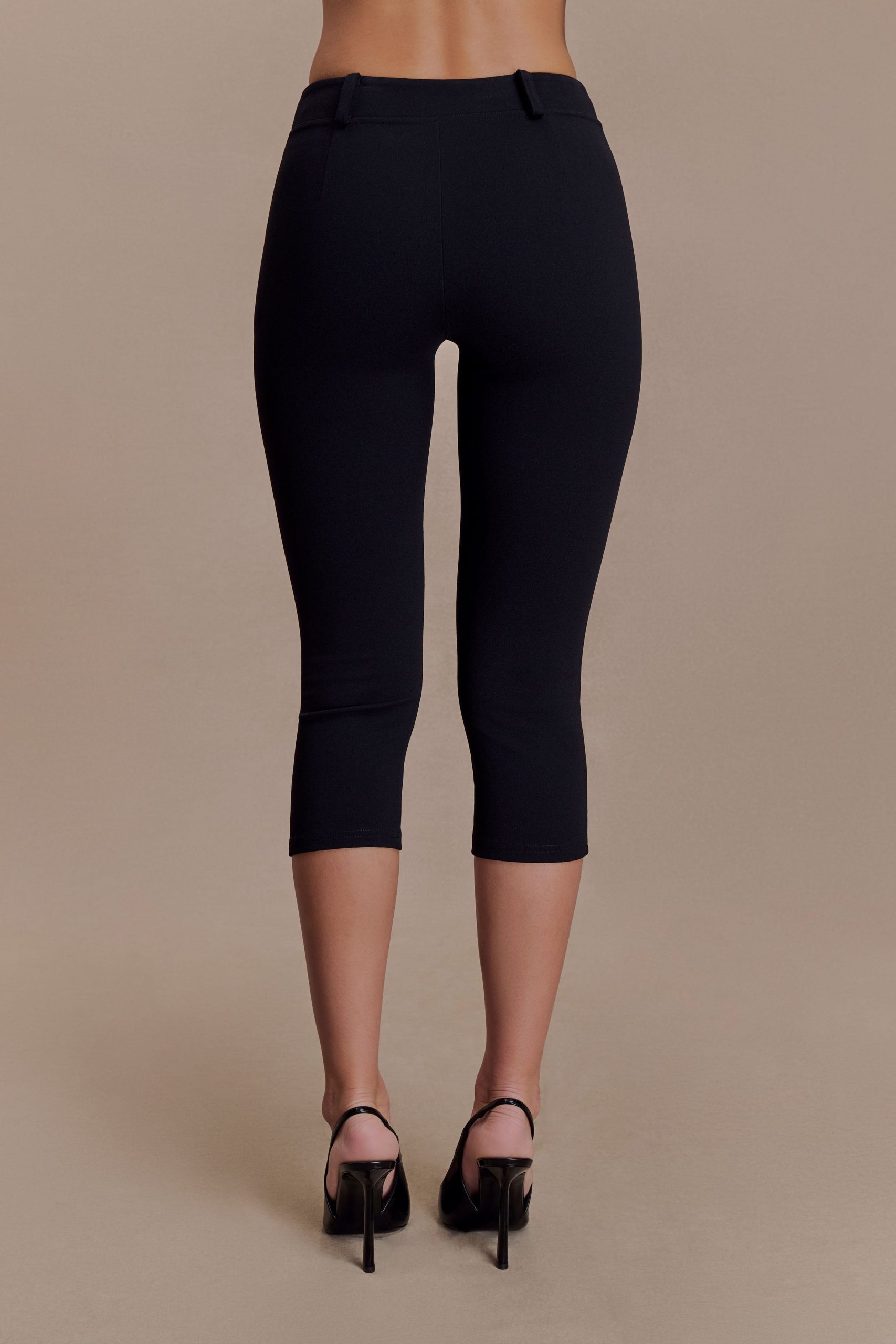 Blanca Stretch Crepe Capri Pants - Black - Image 5