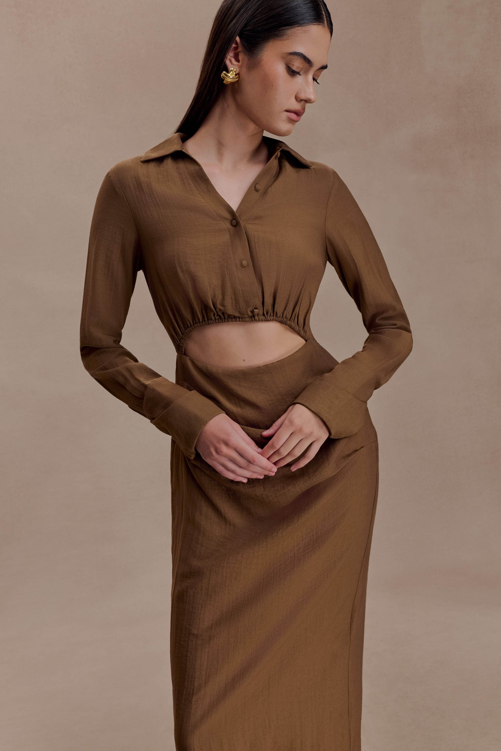 Cecilie Cut Out Shirt Midi Dress - Dark Chocolate - Image 3