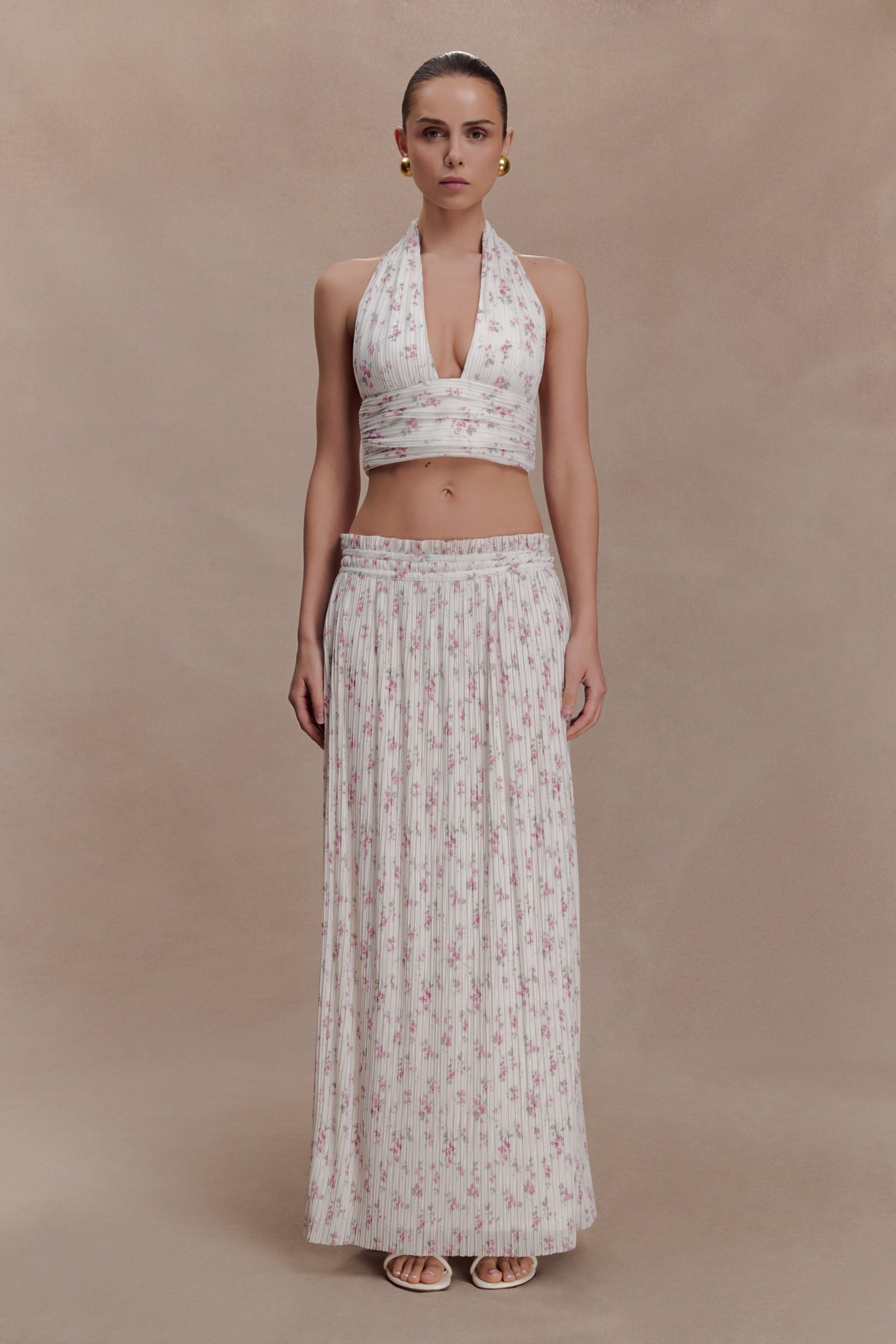 Amaris Sleeveless Plisse Halter Top - Floral Ditsy Print - Image 4