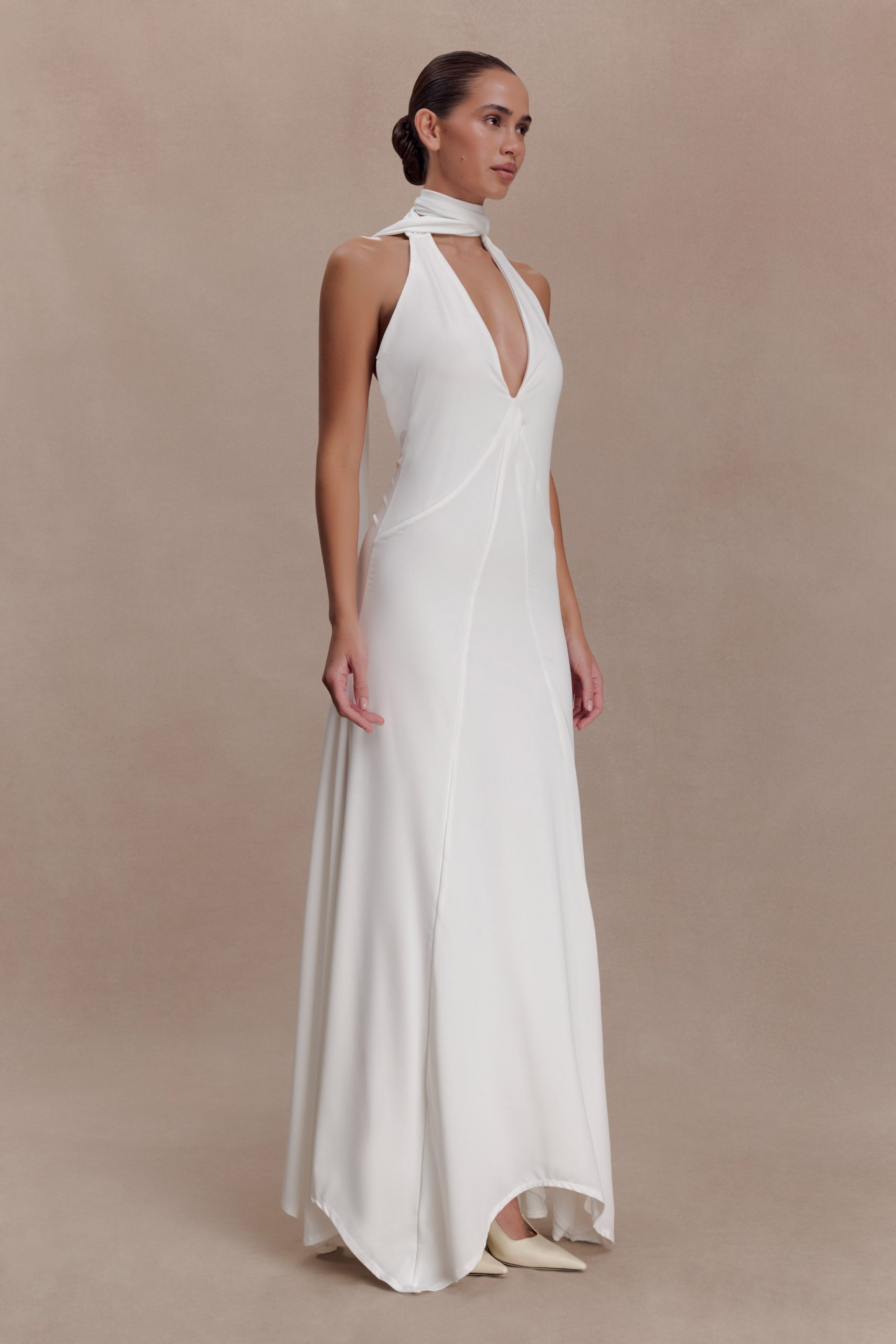 Juliet Slinky Maxi Dress With Scarf - White - Image 4