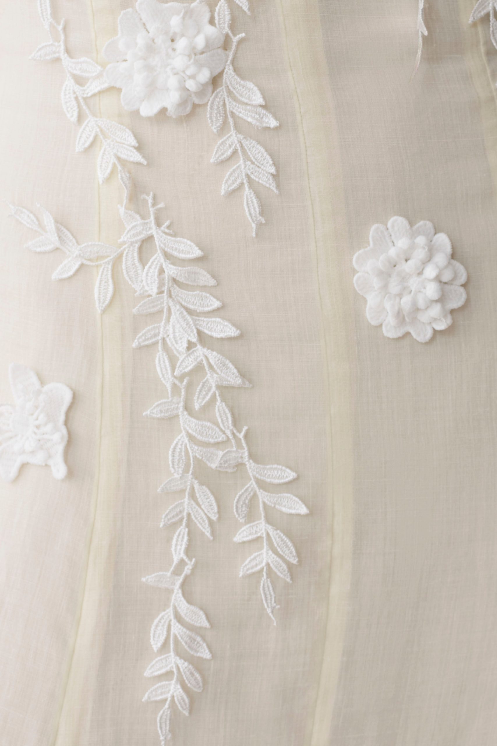 Odette Floral Lace Midi Dress - Buttermilk - Image 5