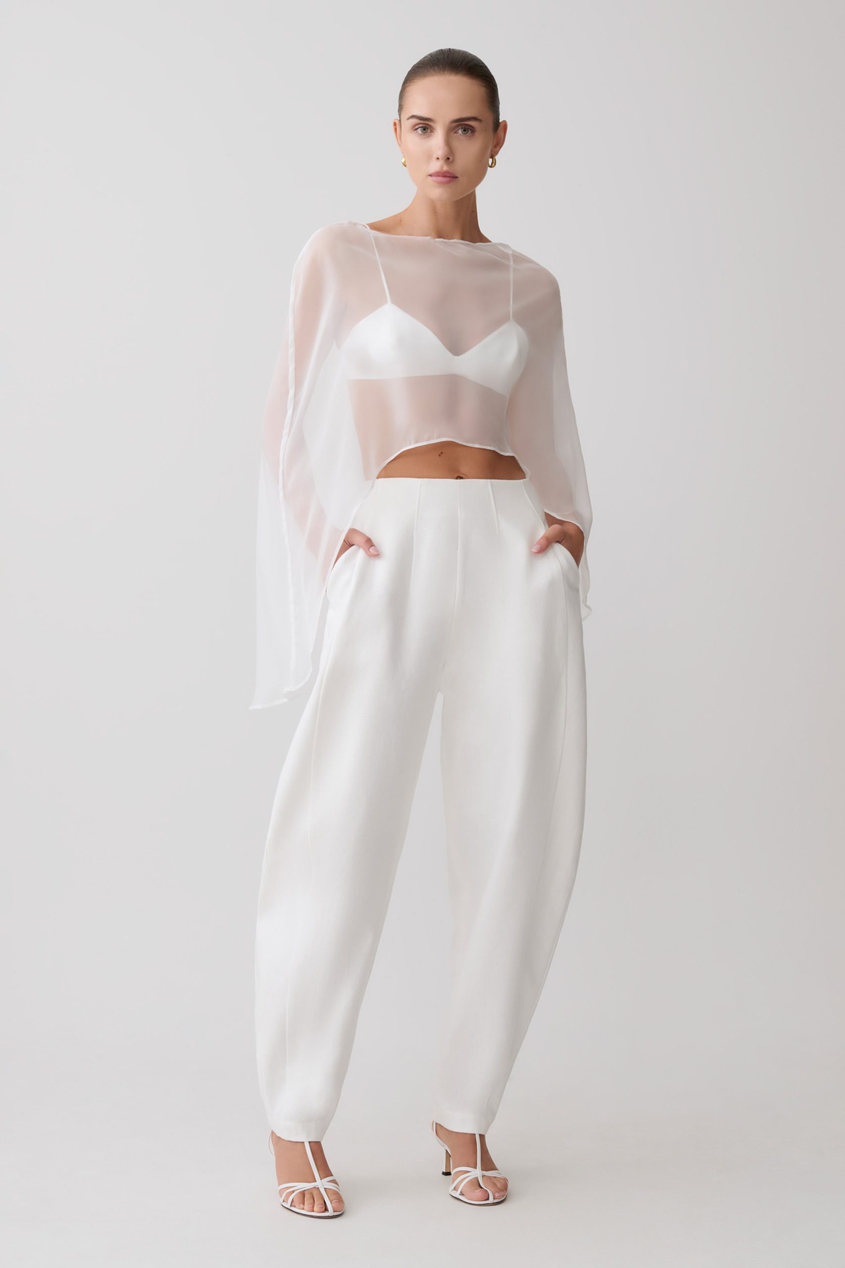 Oriana Linen Oversize Pants - White - Image 9