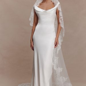Cassia Lace Trim Veil - White