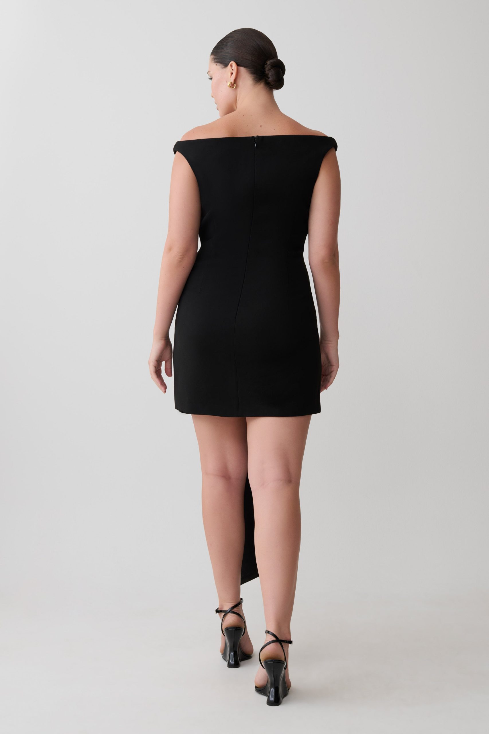 Runa Off Shoulder Mini Dress With Waist Tie - Black - Image 2