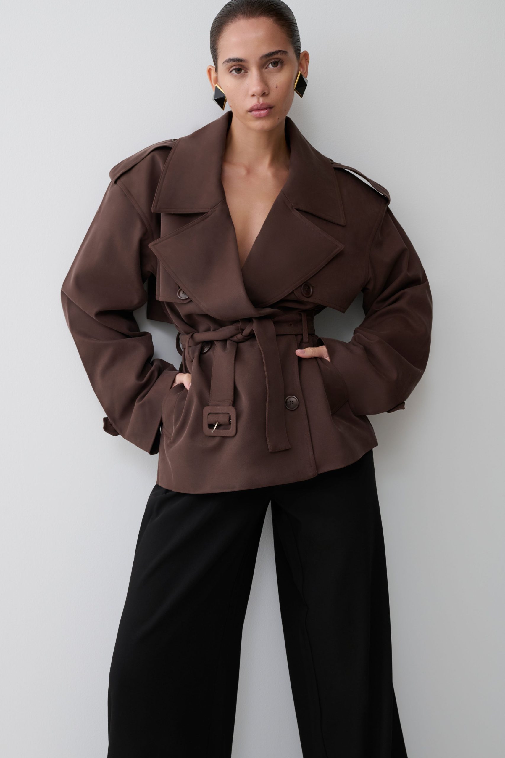 Alden Short Trench Jacket - Chocolate - Image 3