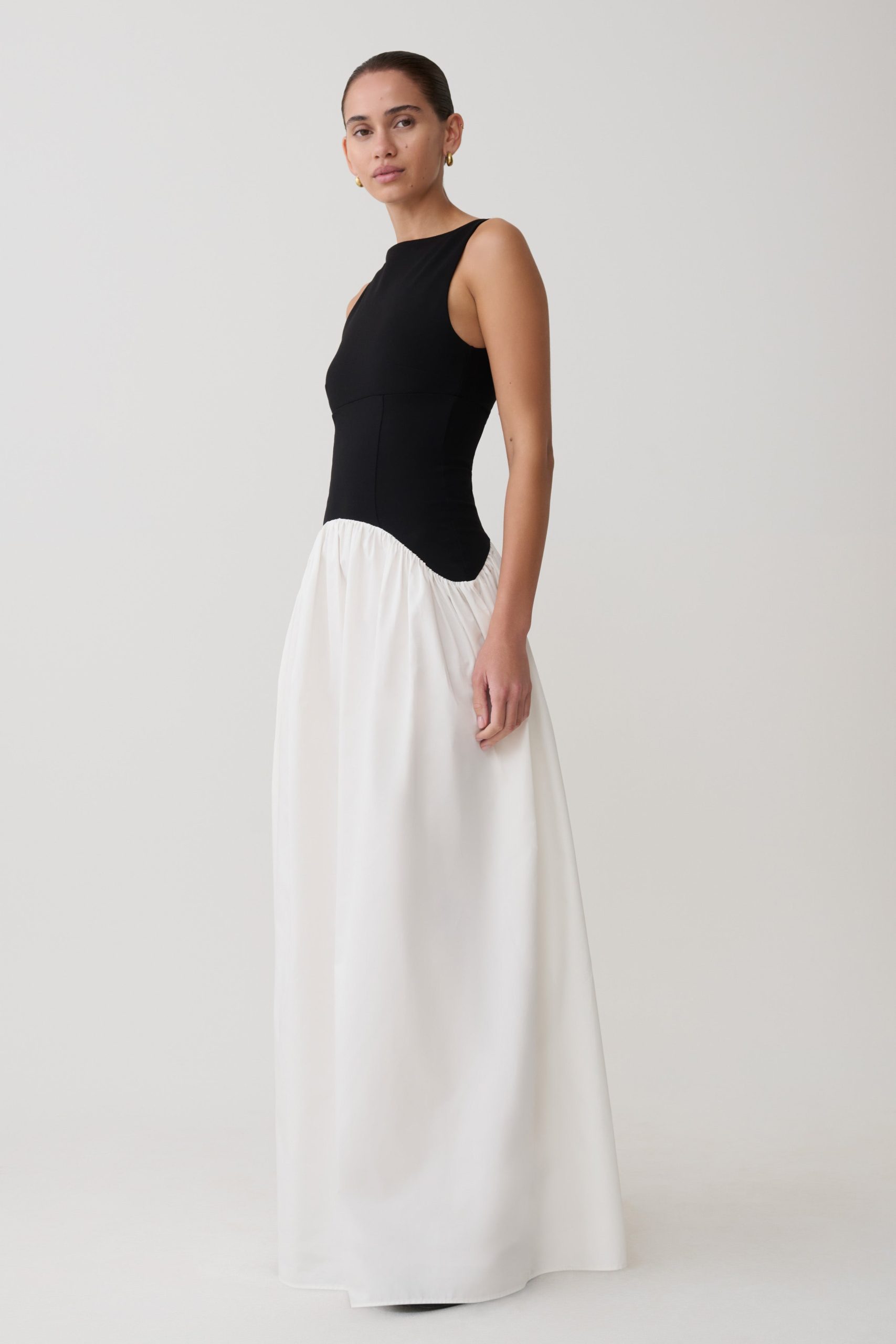 Acacia Contrast Sleeveless Maxi Dress - Black/White - Image 3